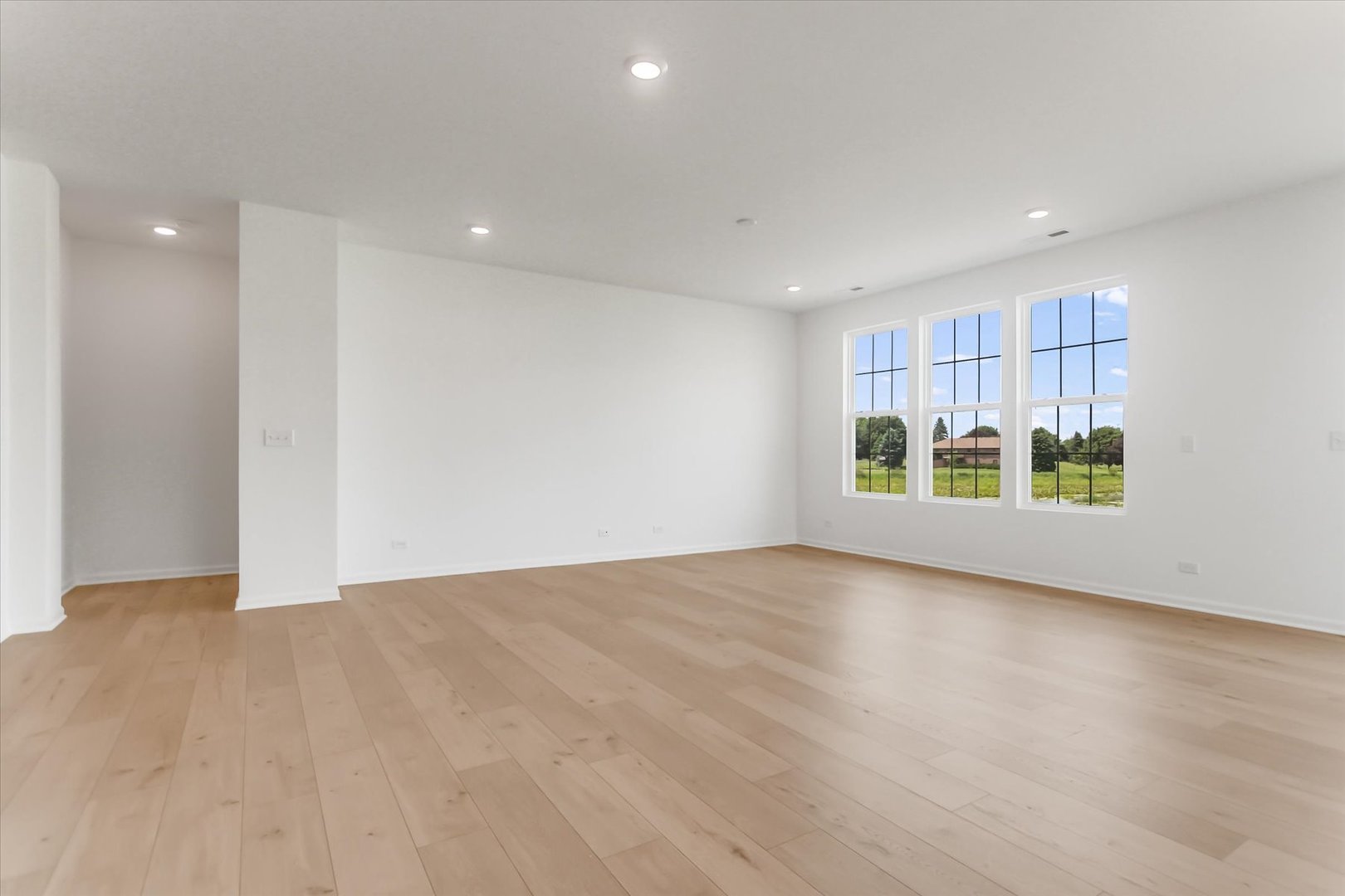 729 Alberta Avenue Property Photo 13