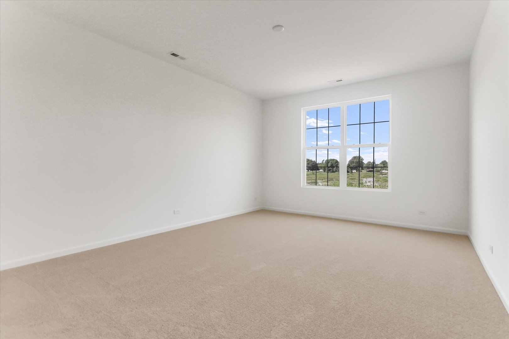 729 Alberta Avenue Property Photo 16