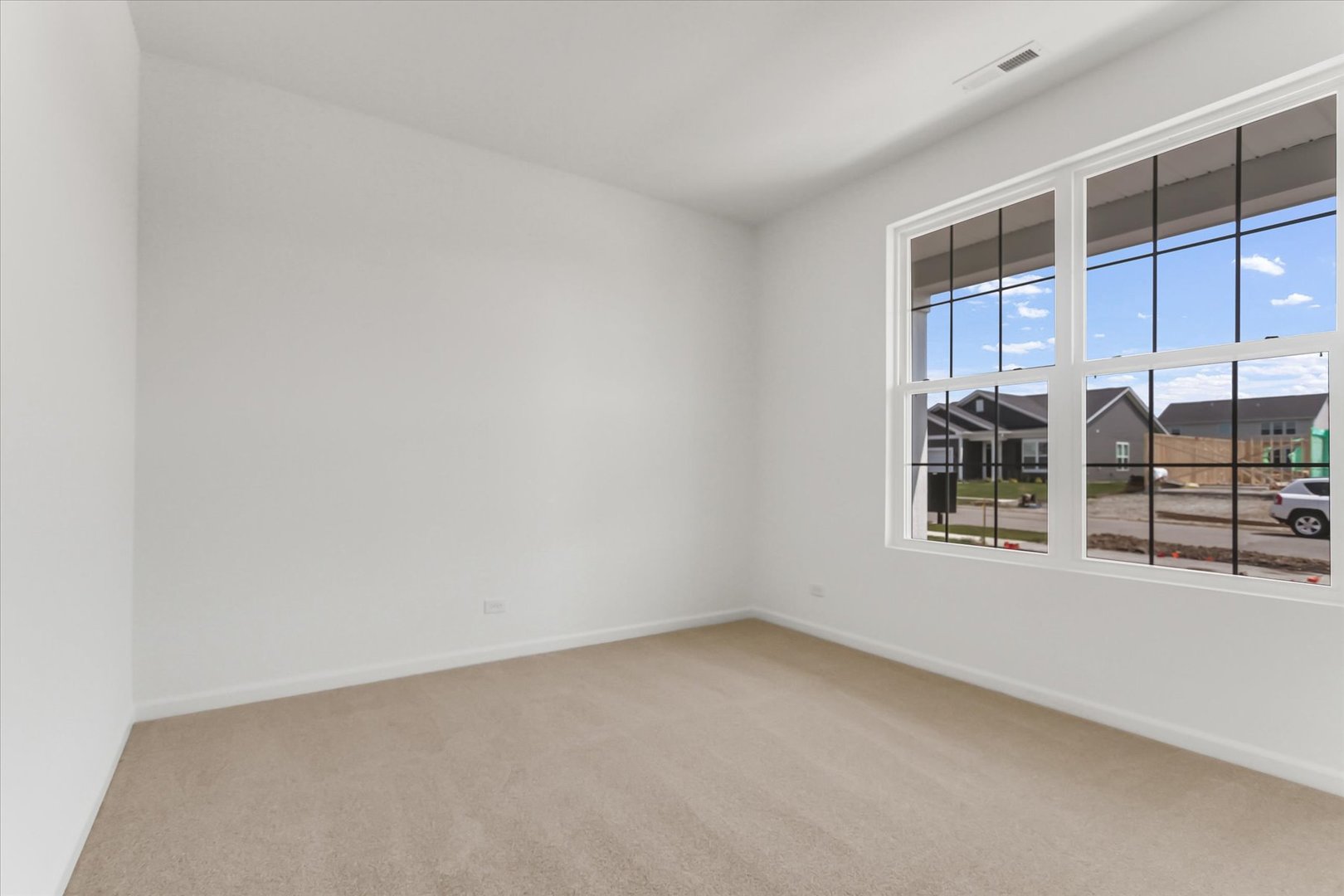 729 Alberta Avenue Property Photo 23