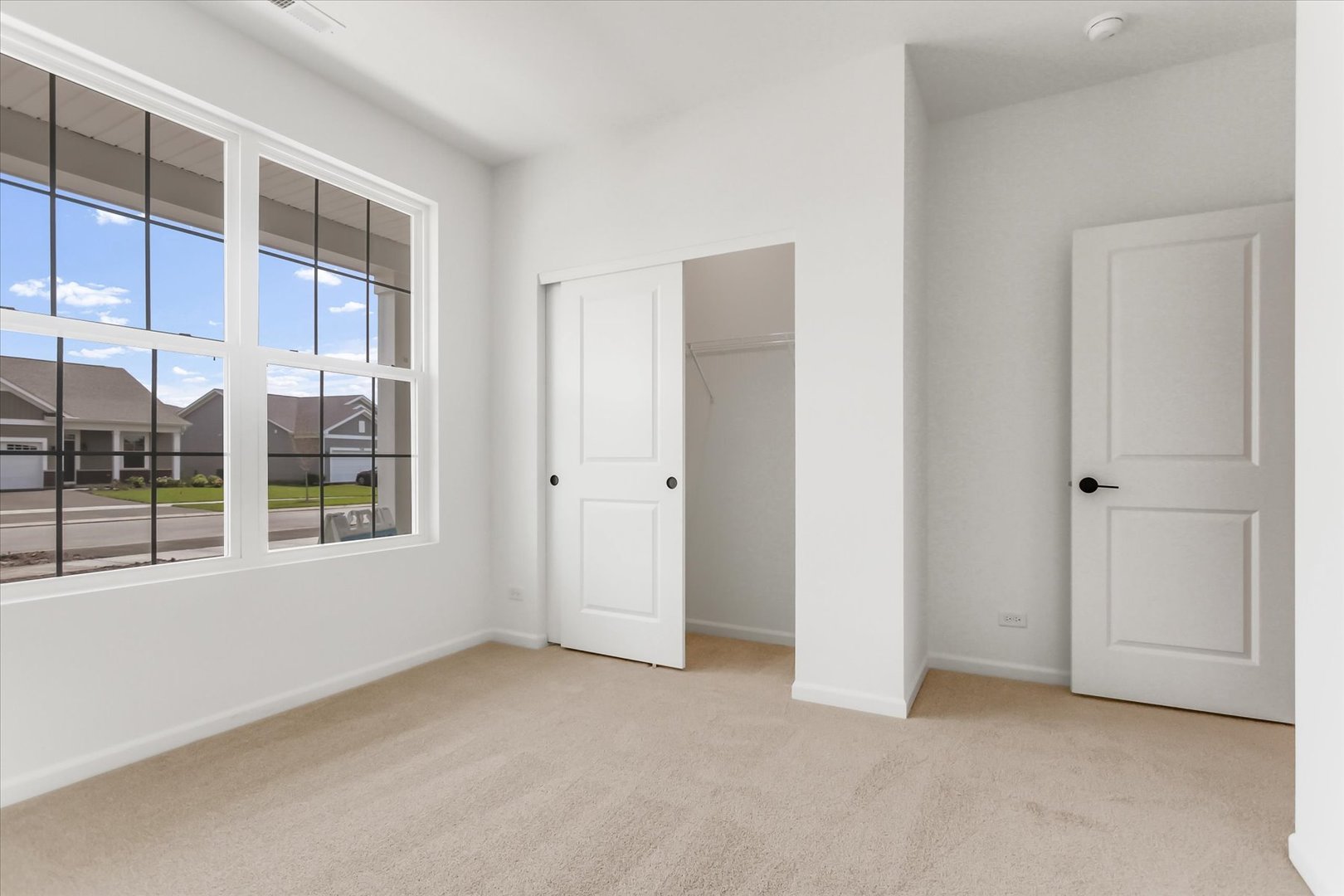 729 Alberta Avenue Property Photo 24