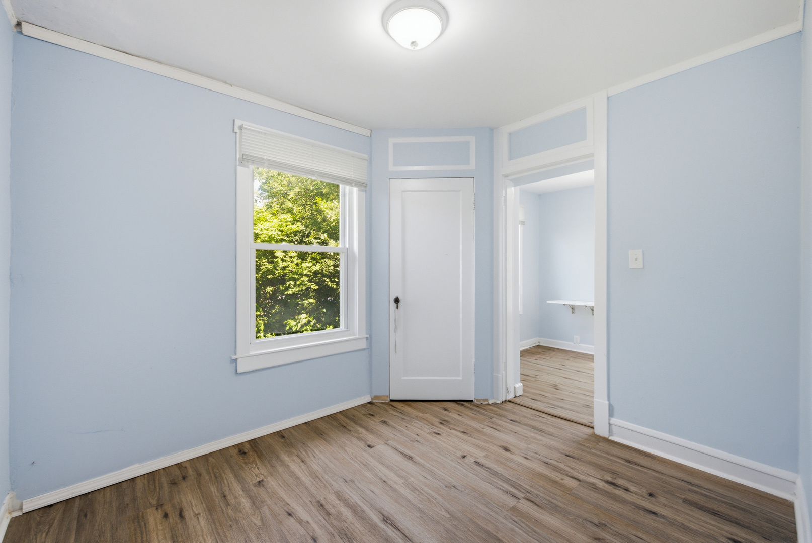 1375 Whitcomb Avenue Property Photo 9
