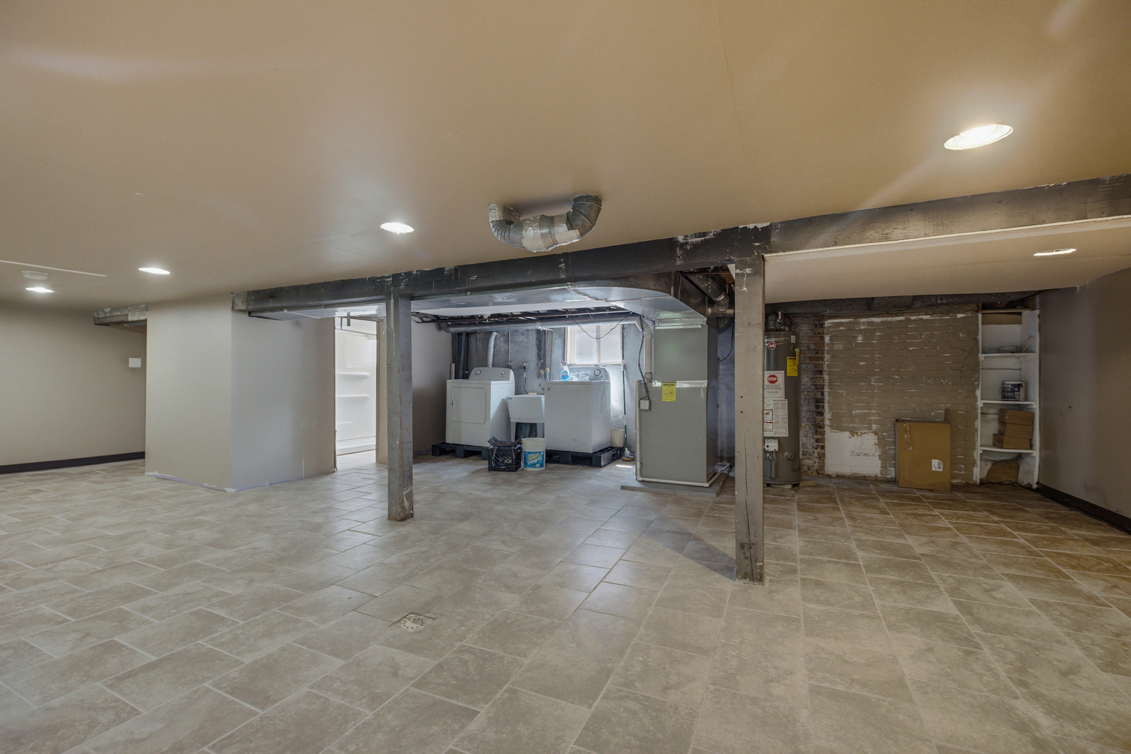 1375 Whitcomb Avenue Property Photo 16