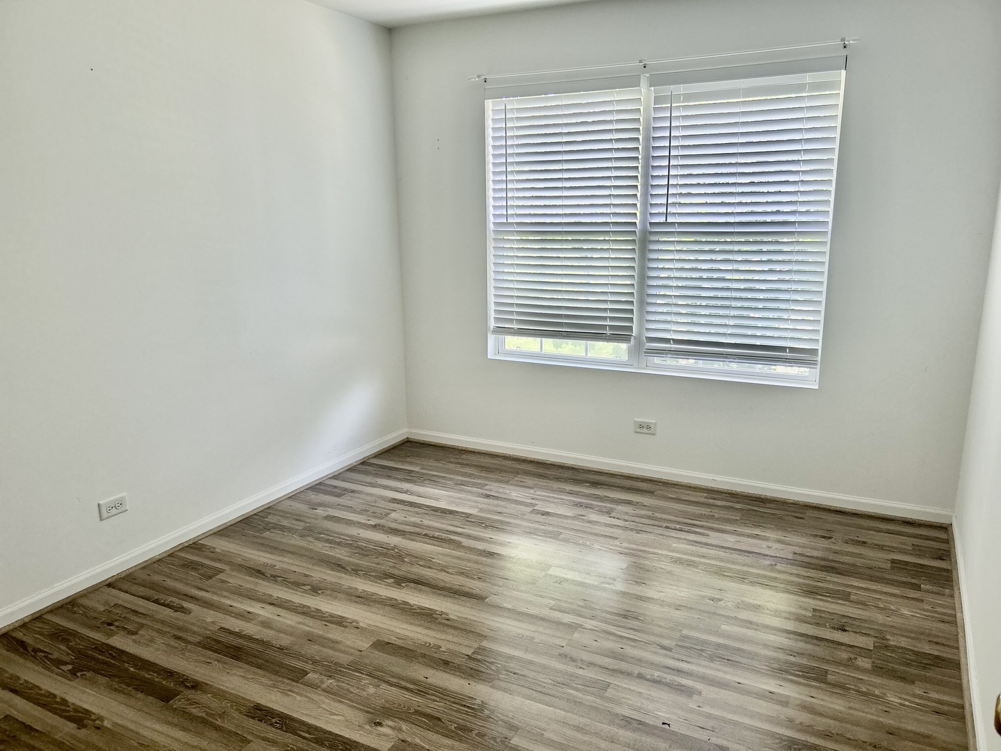 2375 Stoughton Circle Property Photo 12