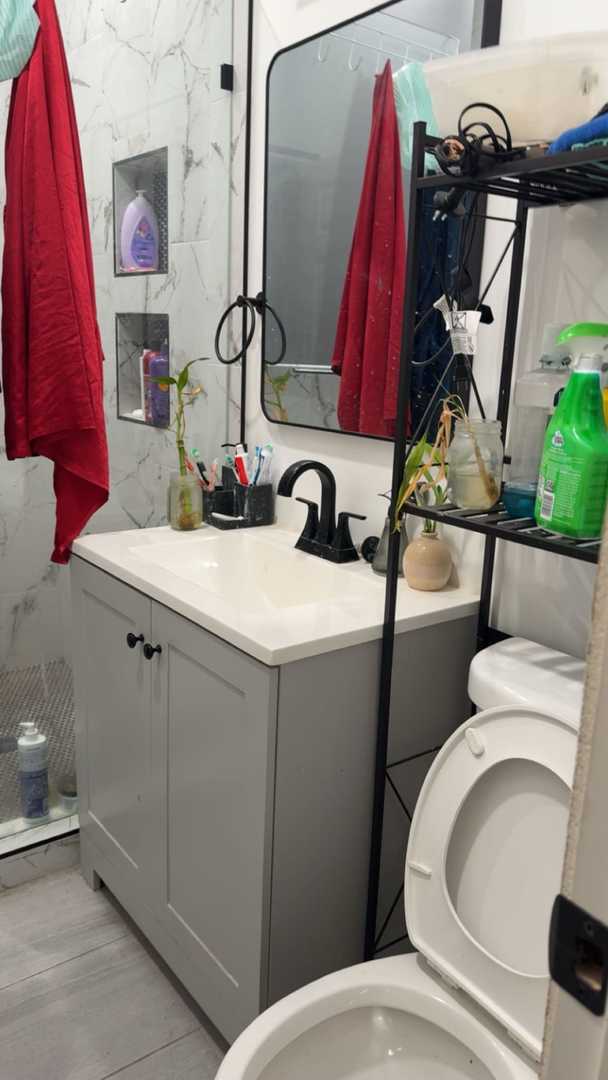 3931 W Grenshaw Street Property Photo 8