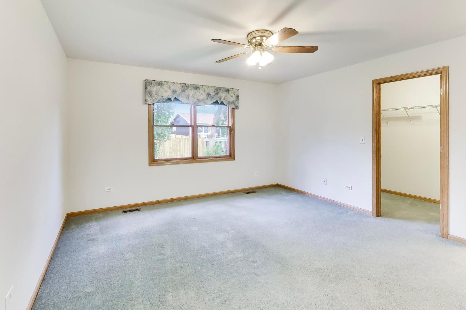 231 Clover Chase Circle Property Photo 8
