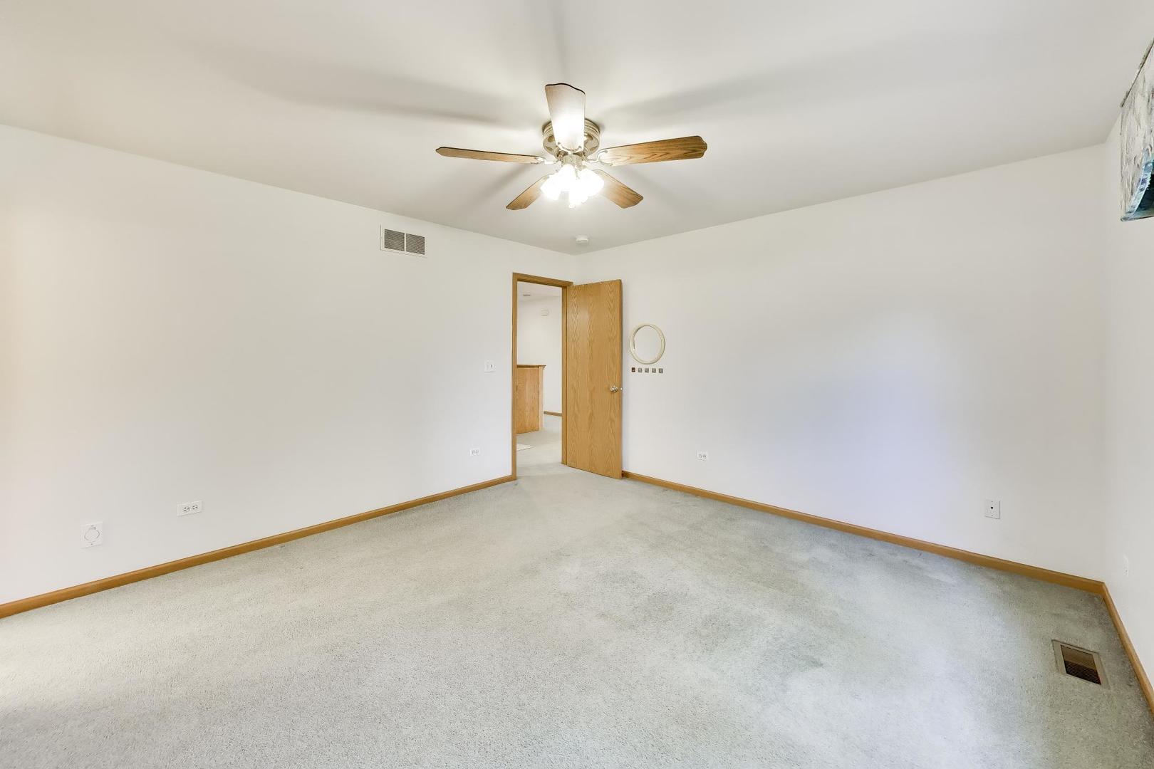 231 Clover Chase Circle Property Photo 10