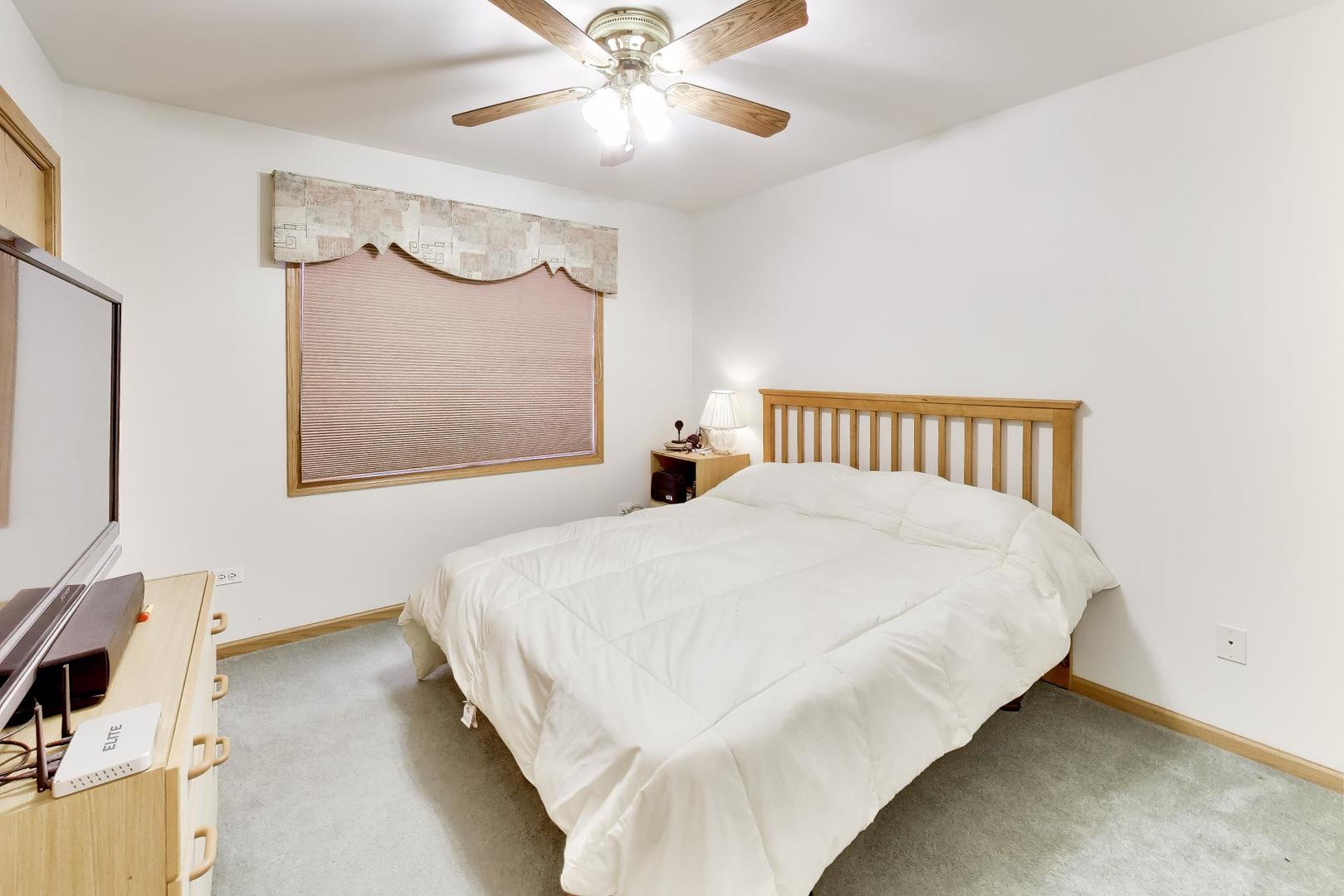231 Clover Chase Circle Property Photo 16
