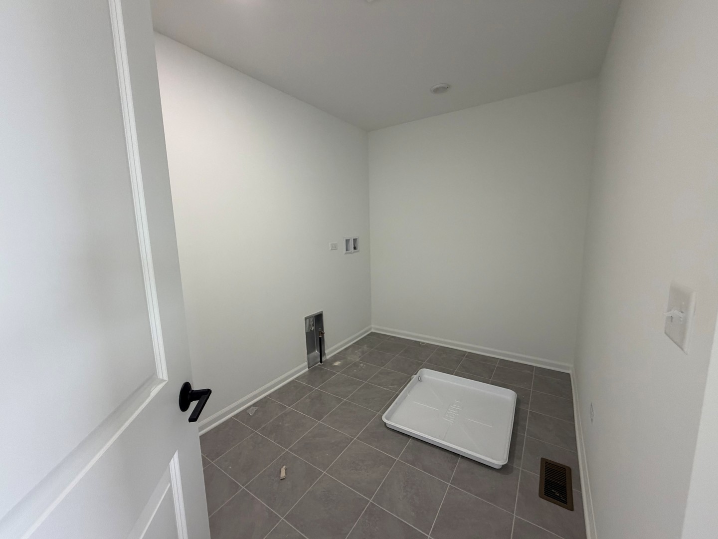 737 Fairfield Drive Property Photo 14