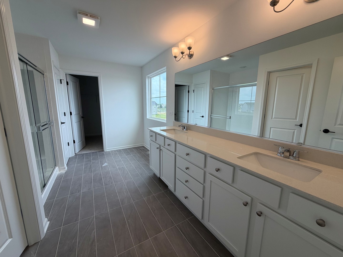 737 Fairfield Drive Property Photo 16