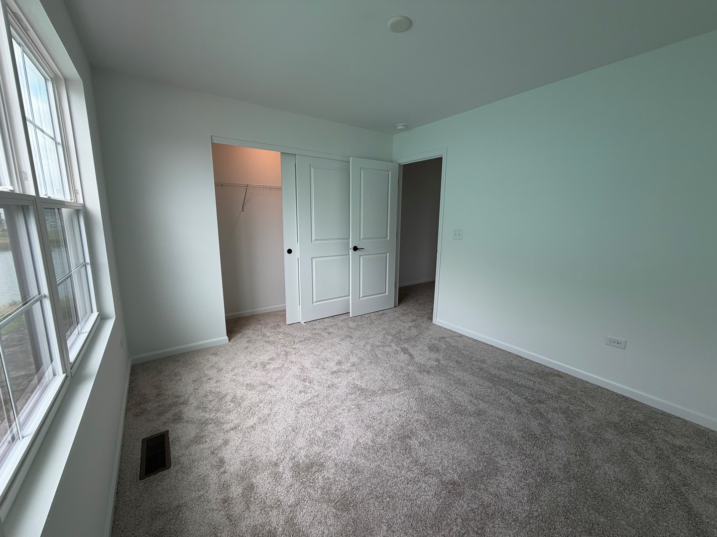 737 Fairfield Drive Property Photo 19