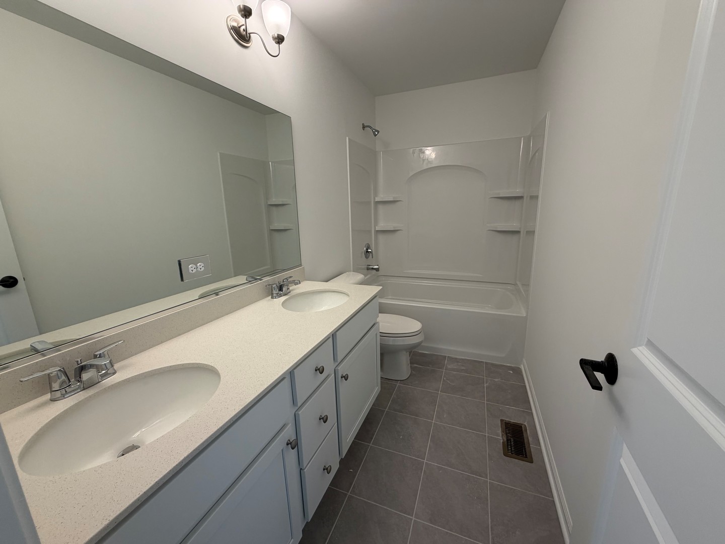 737 Fairfield Drive Property Photo 21