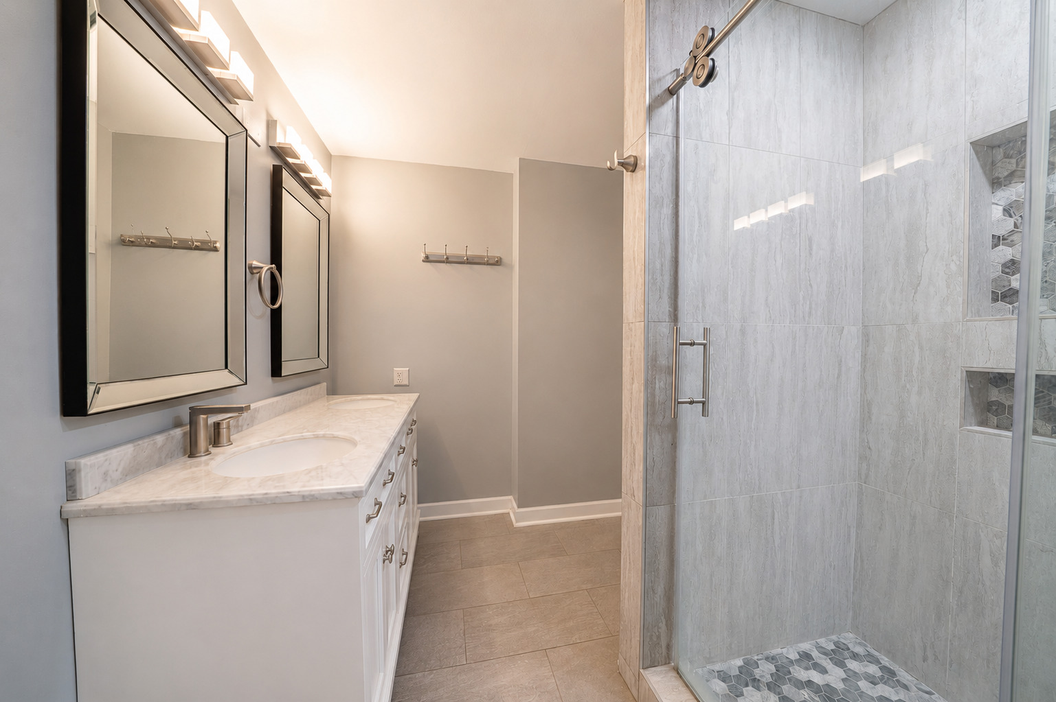 12692415 Property Photo 18