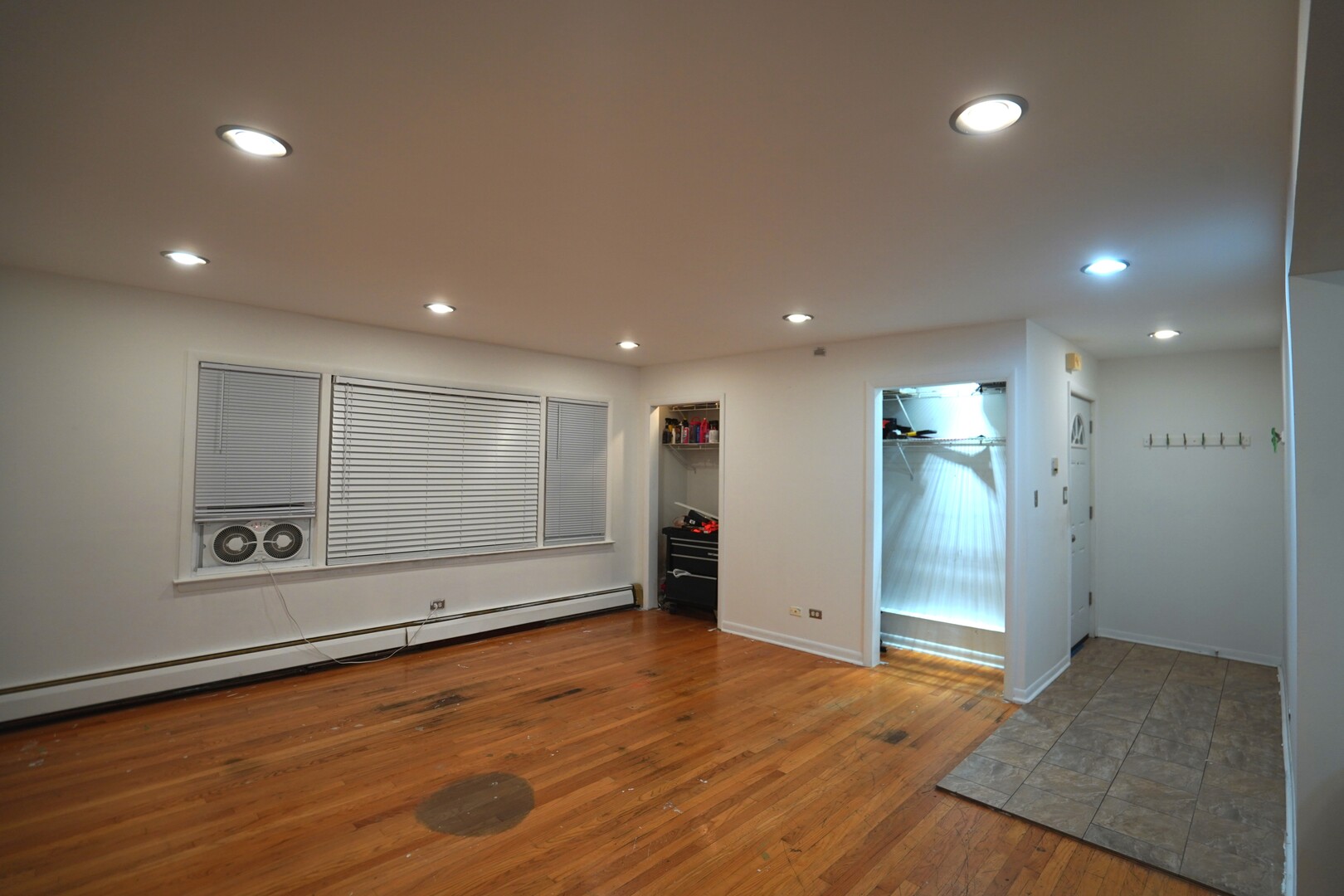 4700 N Ashland Avenue 1 Property Photo 3