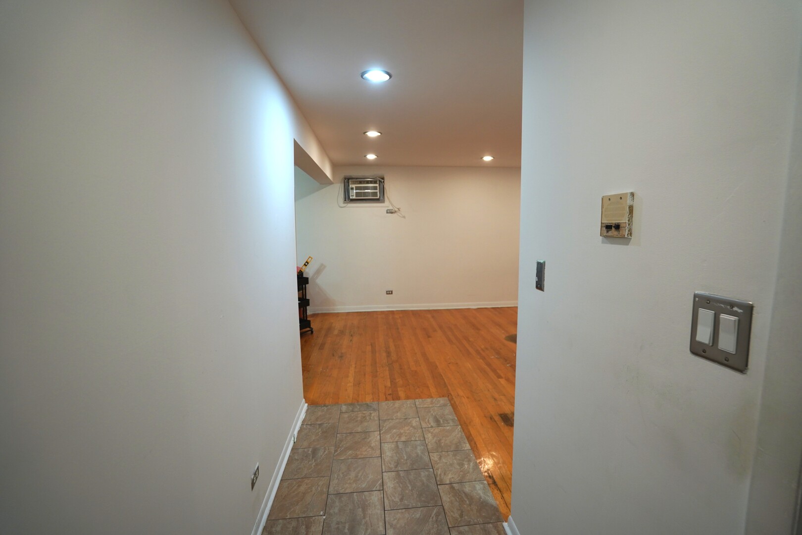 4700 N Ashland Avenue 1 Property Photo 4