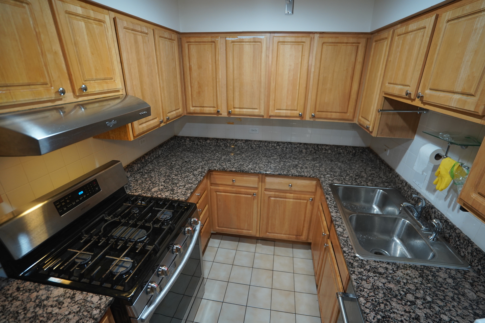 4700 N Ashland Avenue 1 Property Photo 18