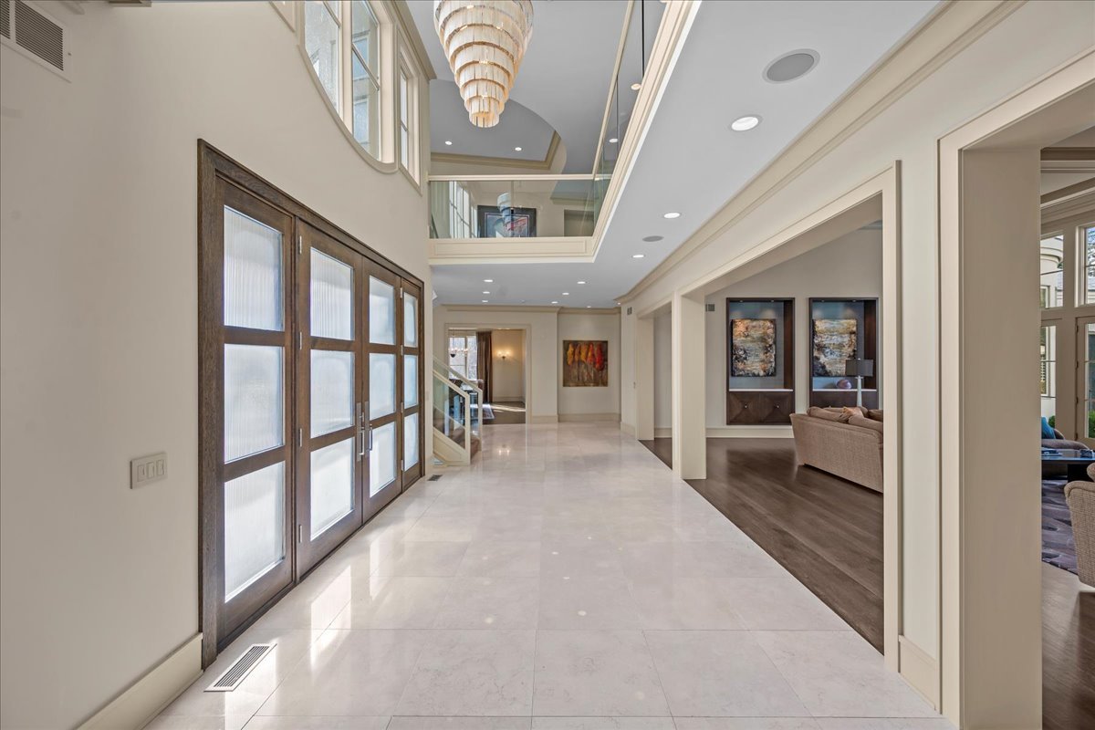 2 Bridlewood Road Property Photo 5