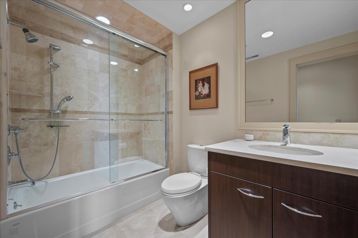 2 Bridlewood Road Property Photo 33
