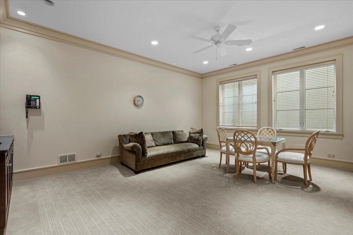 2 Bridlewood Road Property Photo 35