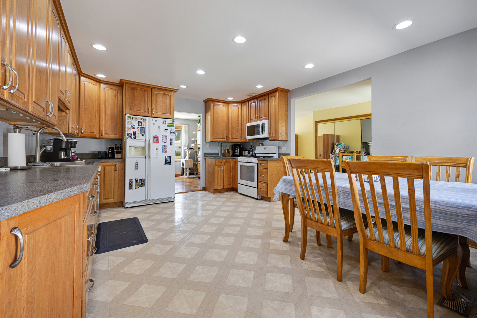 60 Arizona Lane Property Photo 7