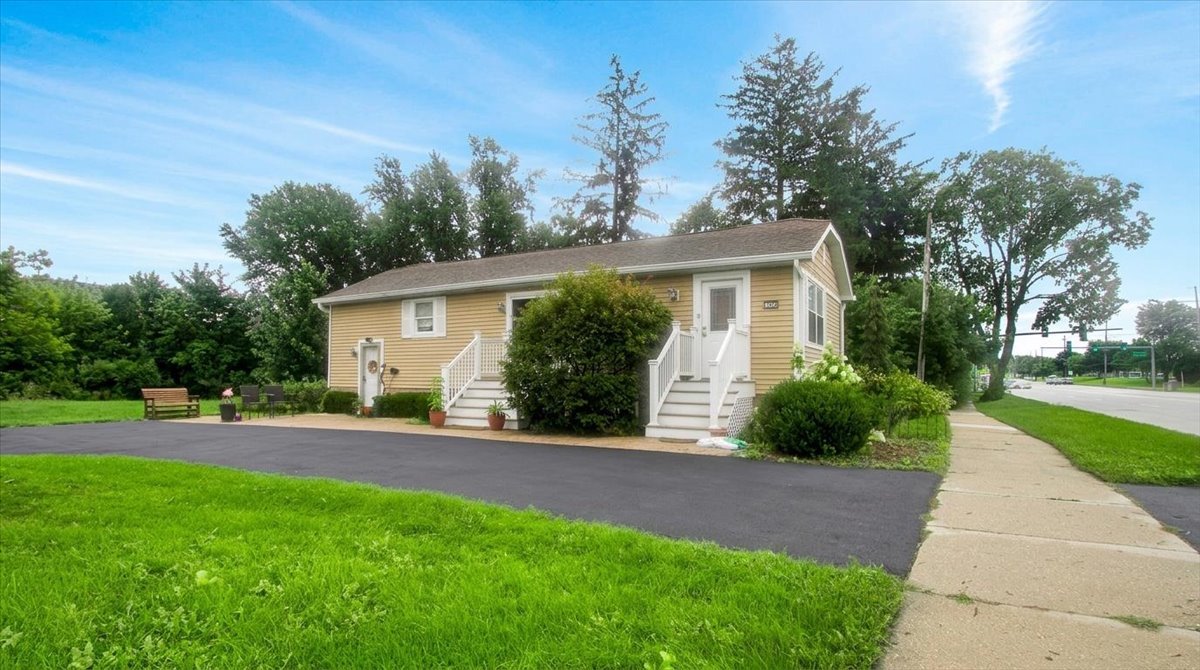 1720 63rd Street Property Photo 1