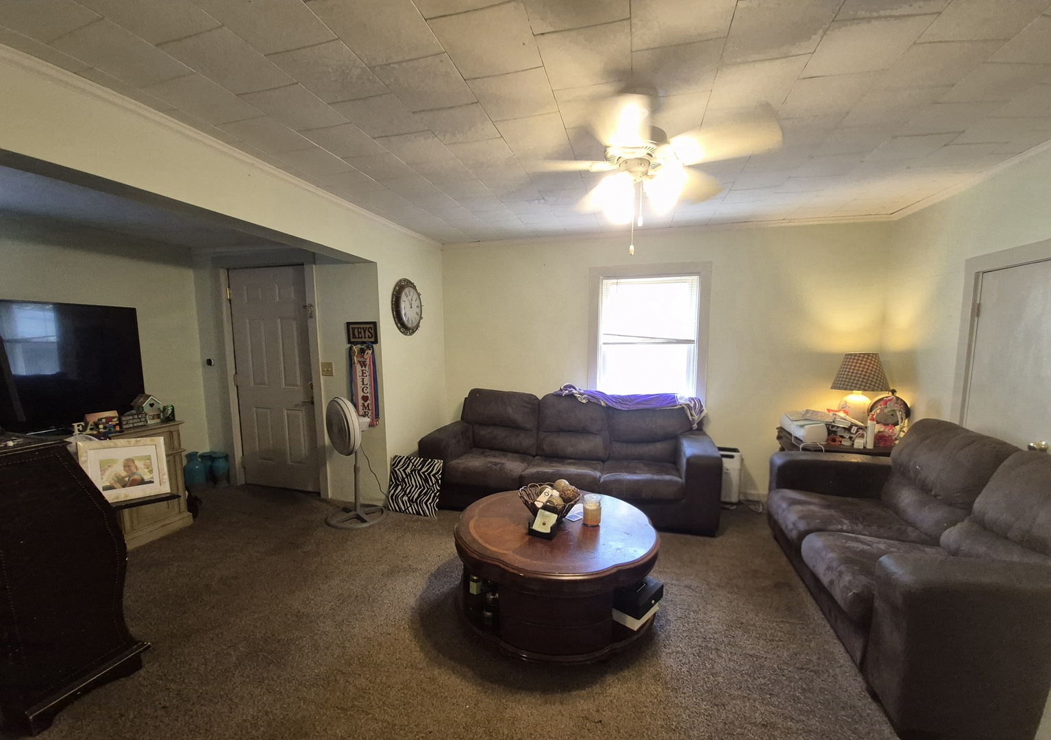 2313 Glenwood Avenue Property Photo 4
