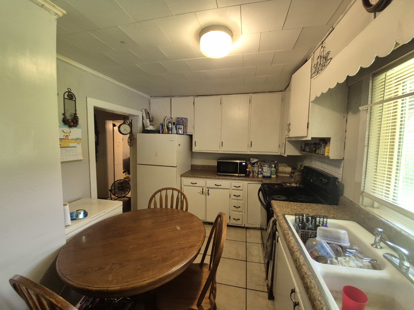 2313 Glenwood Avenue Property Photo 12