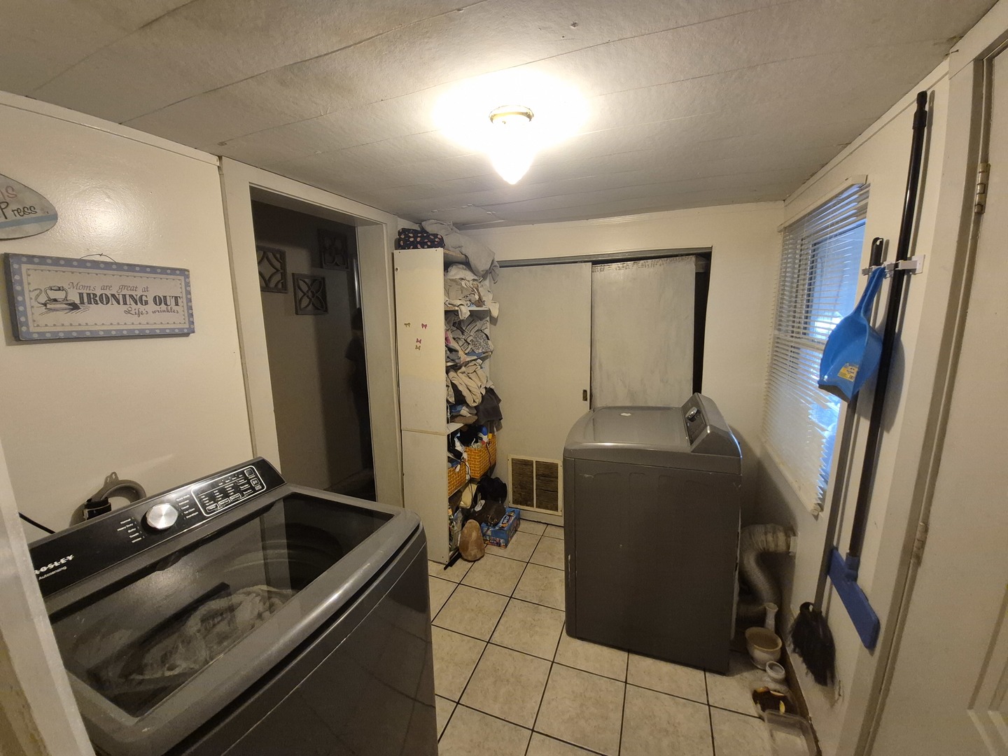 2313 Glenwood Avenue Property Photo 15