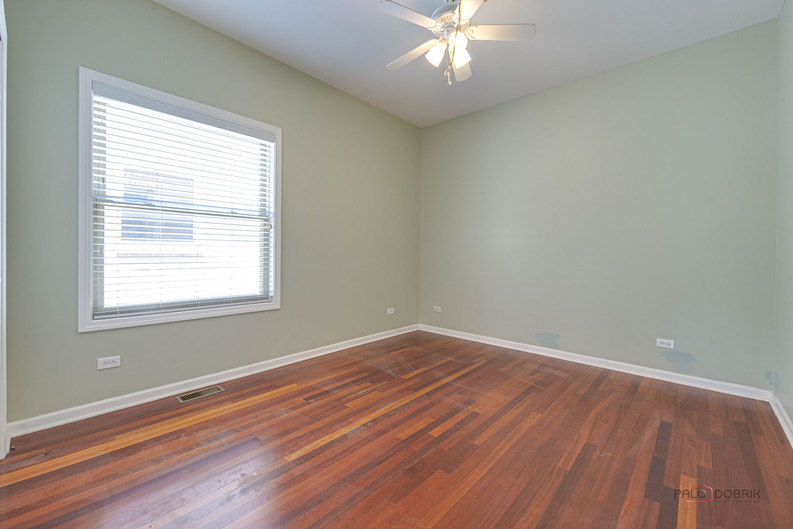 2540 Hessing Street Property Photo 16