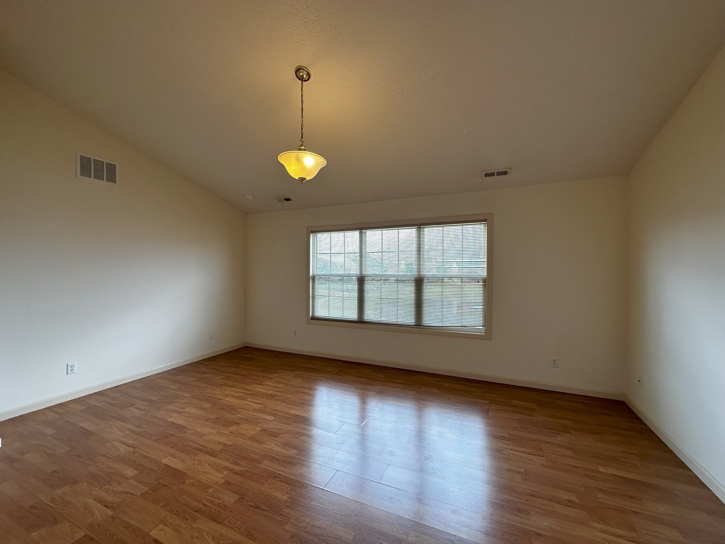 3922 Wild Flower Drive Property Photo 15