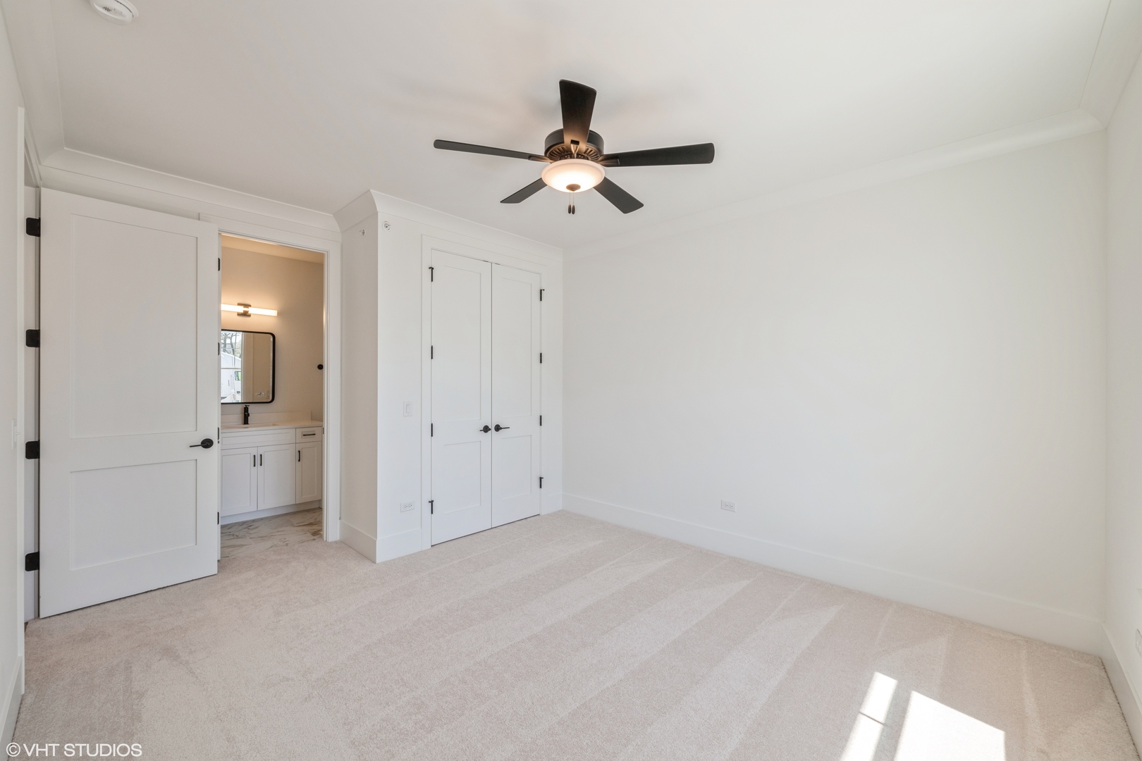 12692483 Property Photo 17