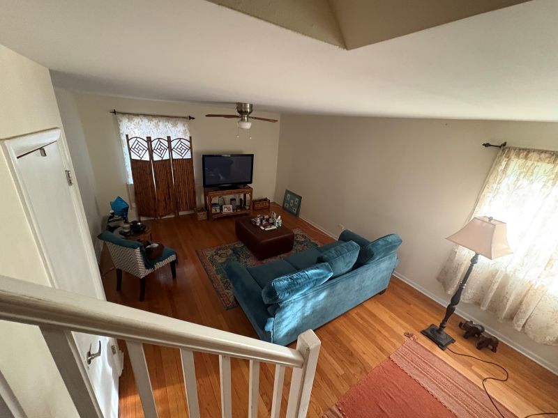 1727 Mcdaniel Avenue A Property Photo 2