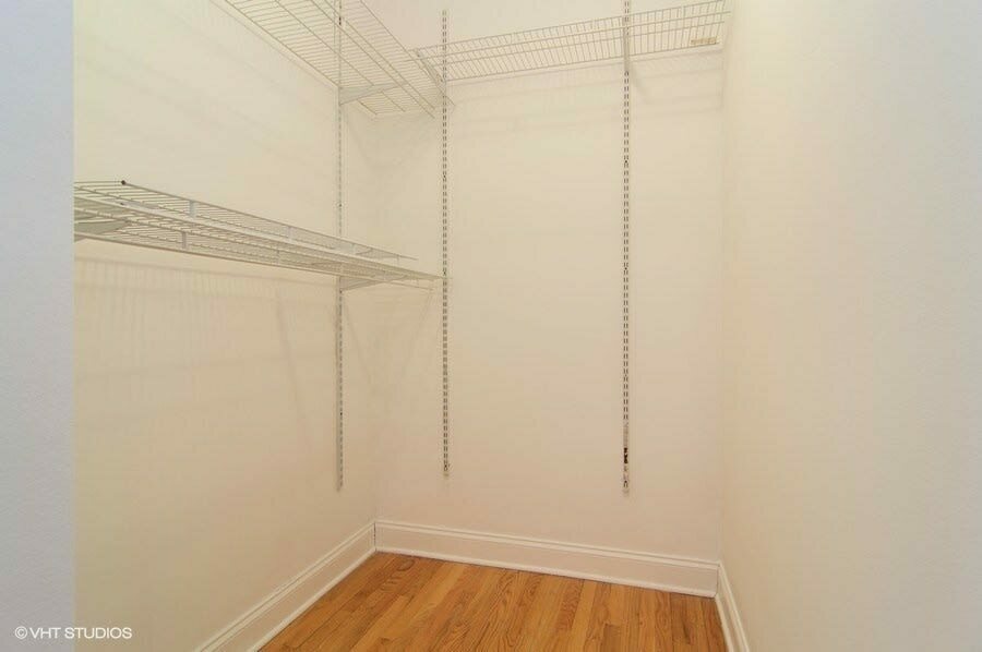 1330 W Argyle Street Property Photo 9