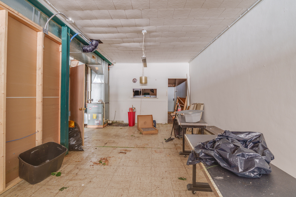 105 E Franklin Street Property Photo 23