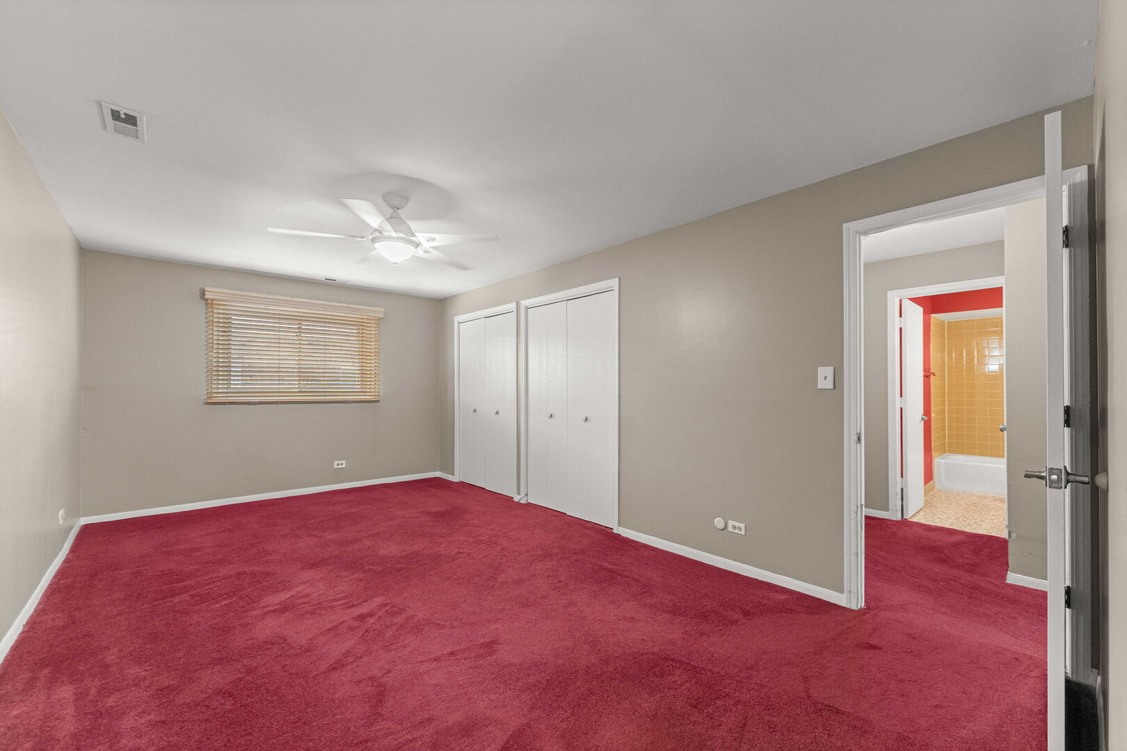 9122 S Pulaski Road 2e Property Photo 9