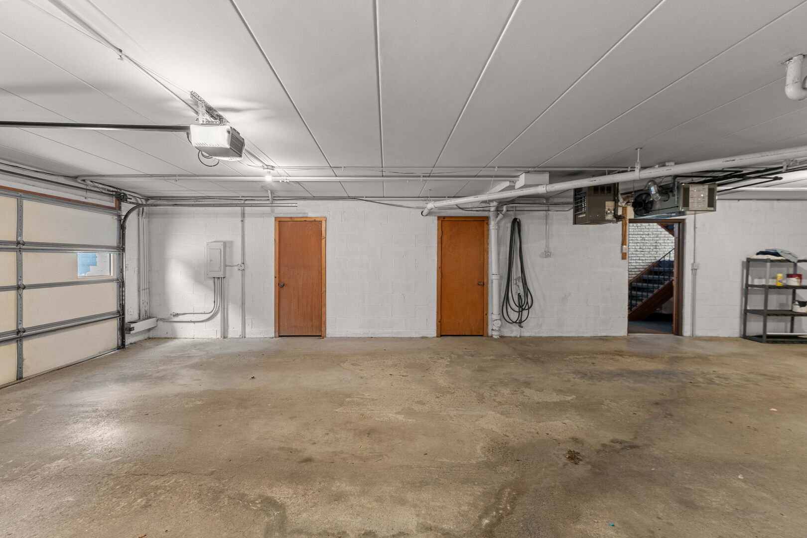 9122 S Pulaski Road 2e Property Photo 16