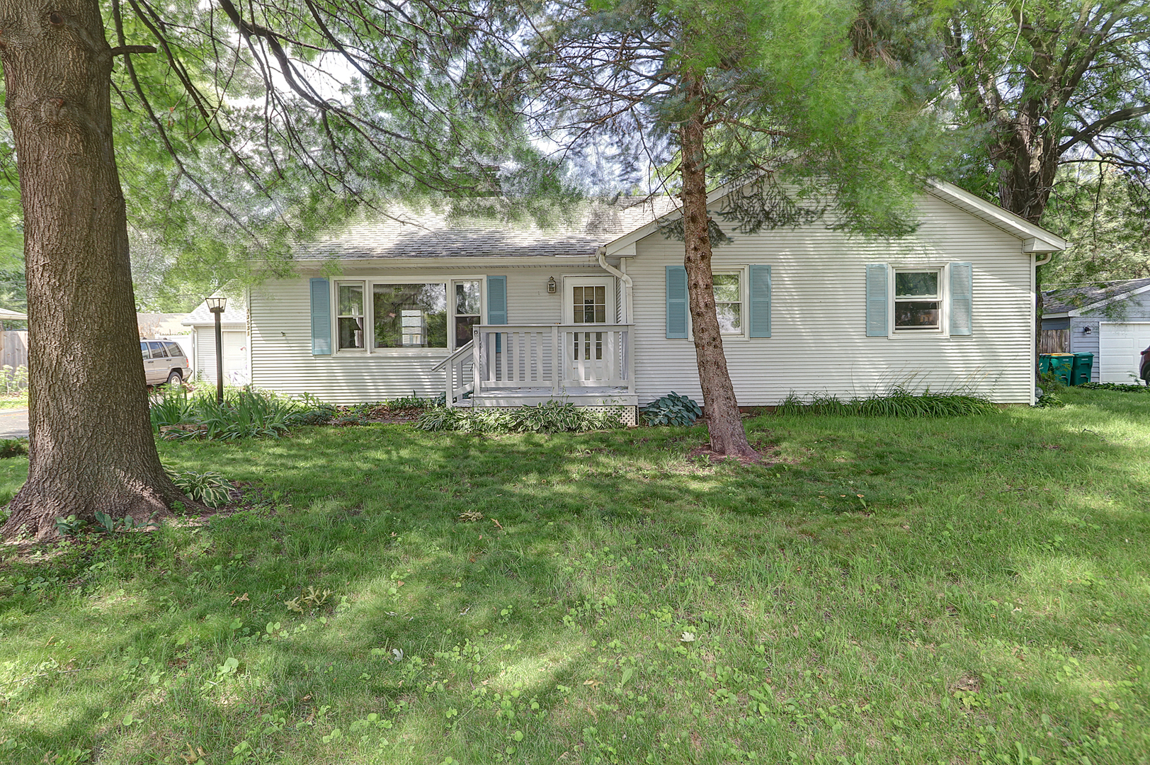 23531 W Winston Avenue Property Photo 1