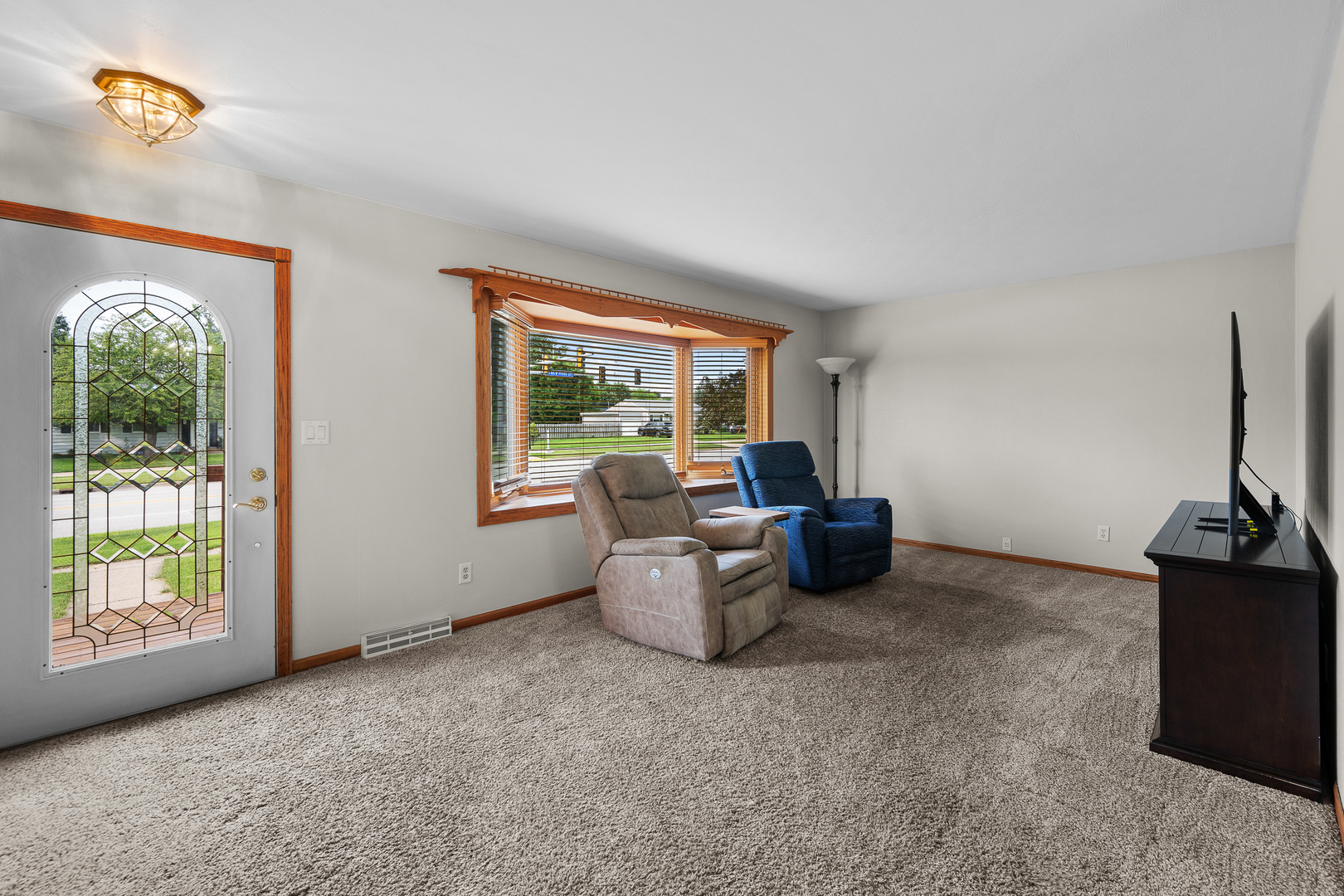 1419 Spruce Hills Drive Property Photo 3