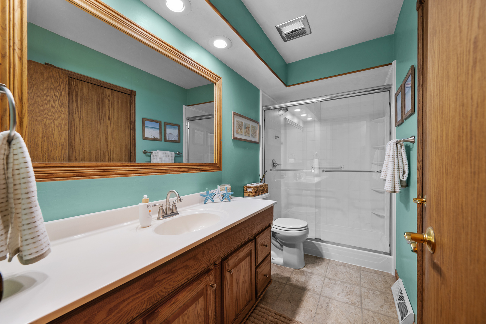 1419 Spruce Hills Drive Property Photo 8