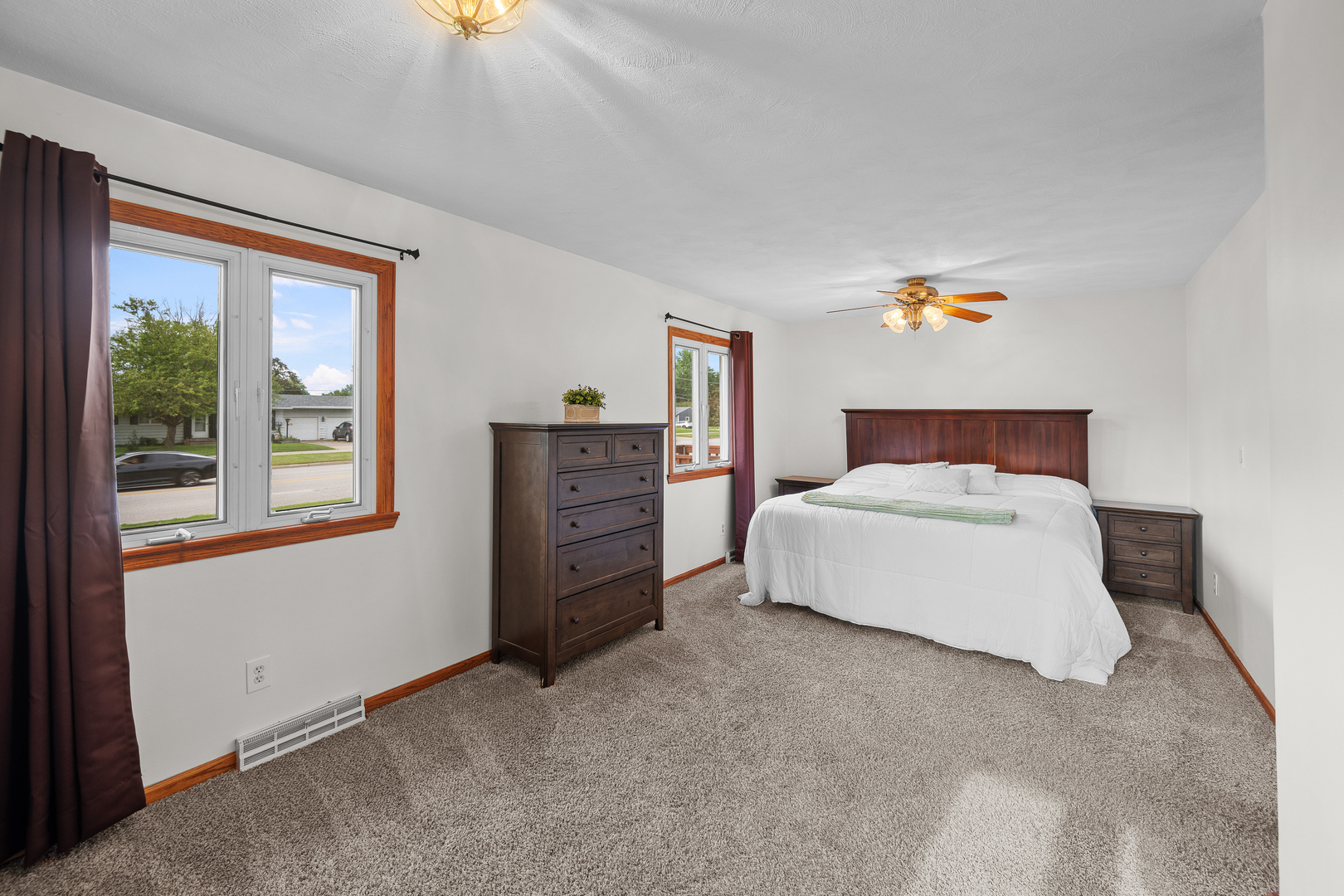 1419 Spruce Hills Drive Property Photo 10