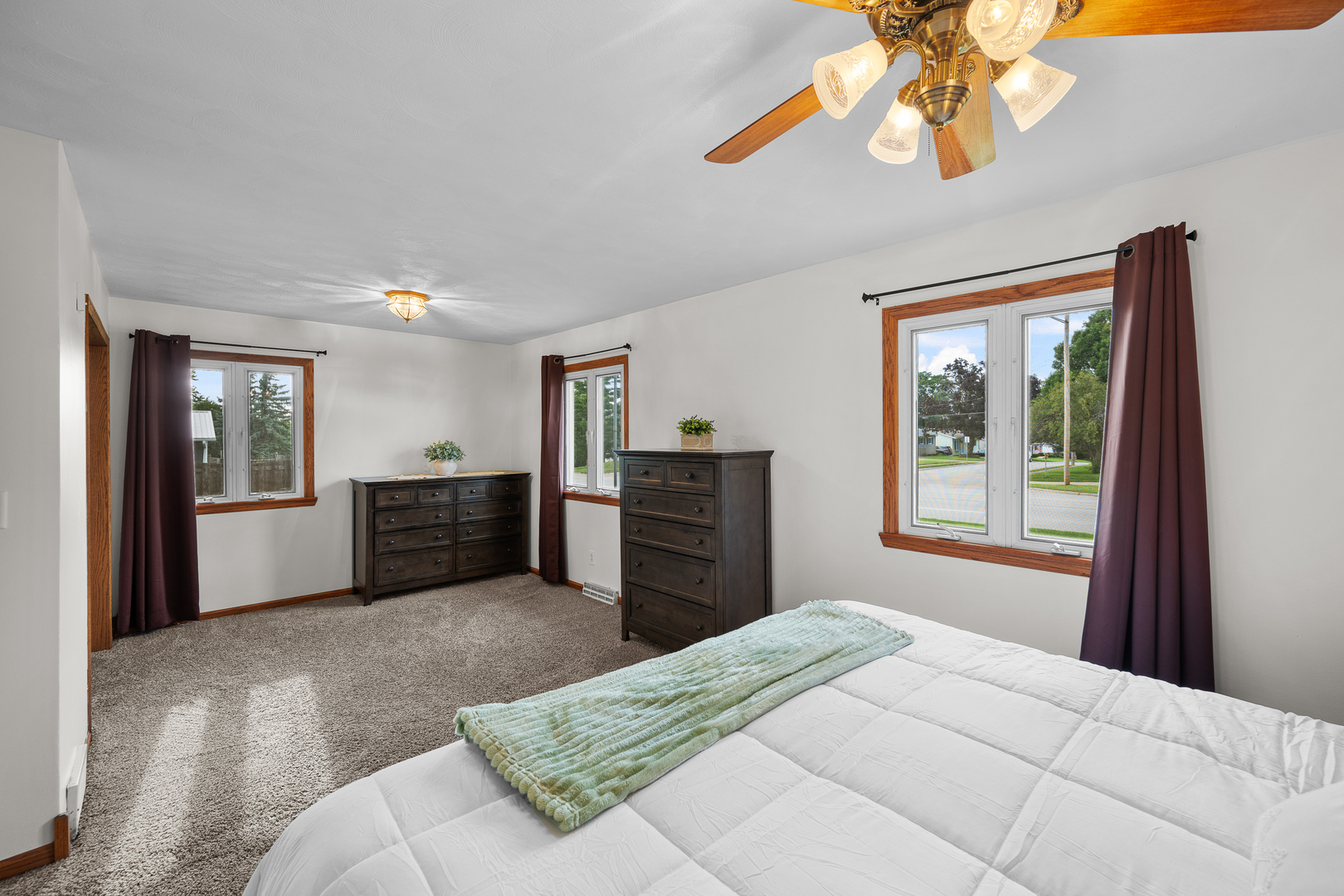 1419 Spruce Hills Drive Property Photo 11