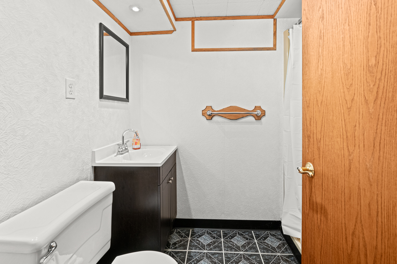 1419 Spruce Hills Drive Property Photo 14