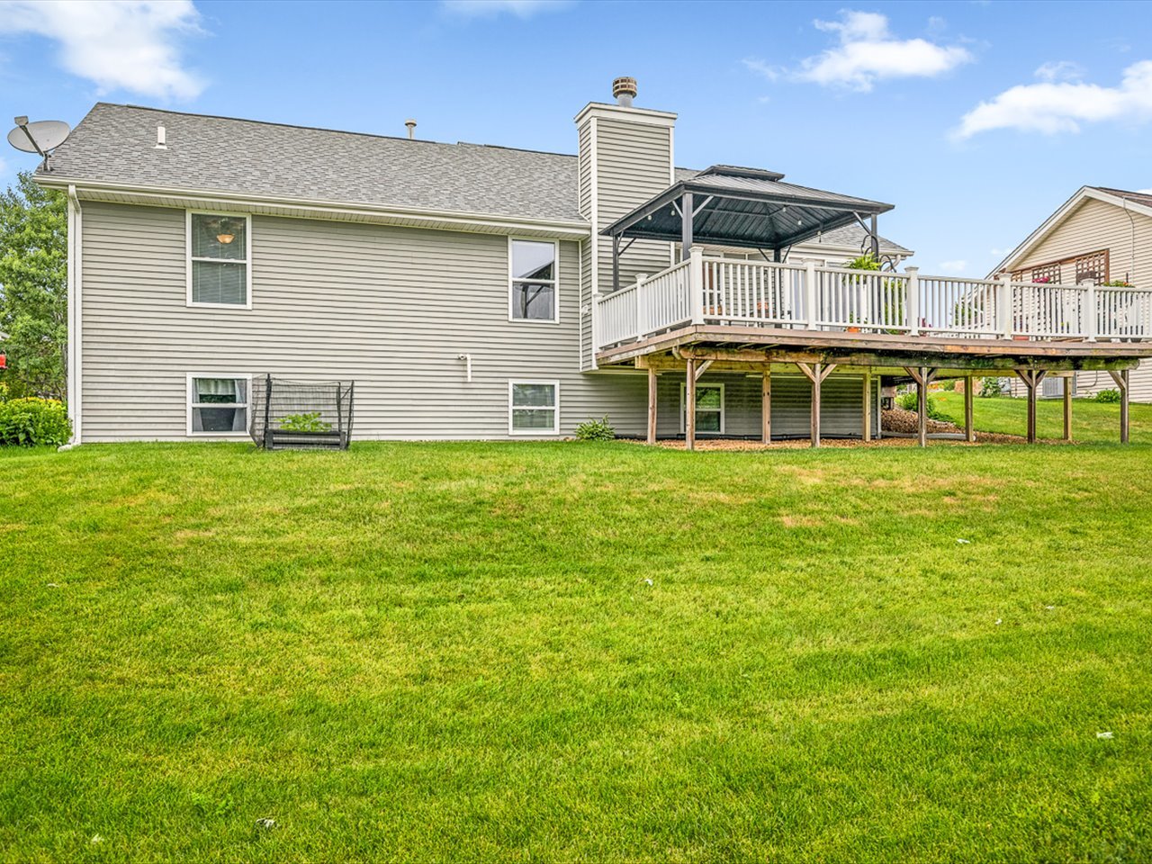 12294 Meadow Drive Property Photo 4