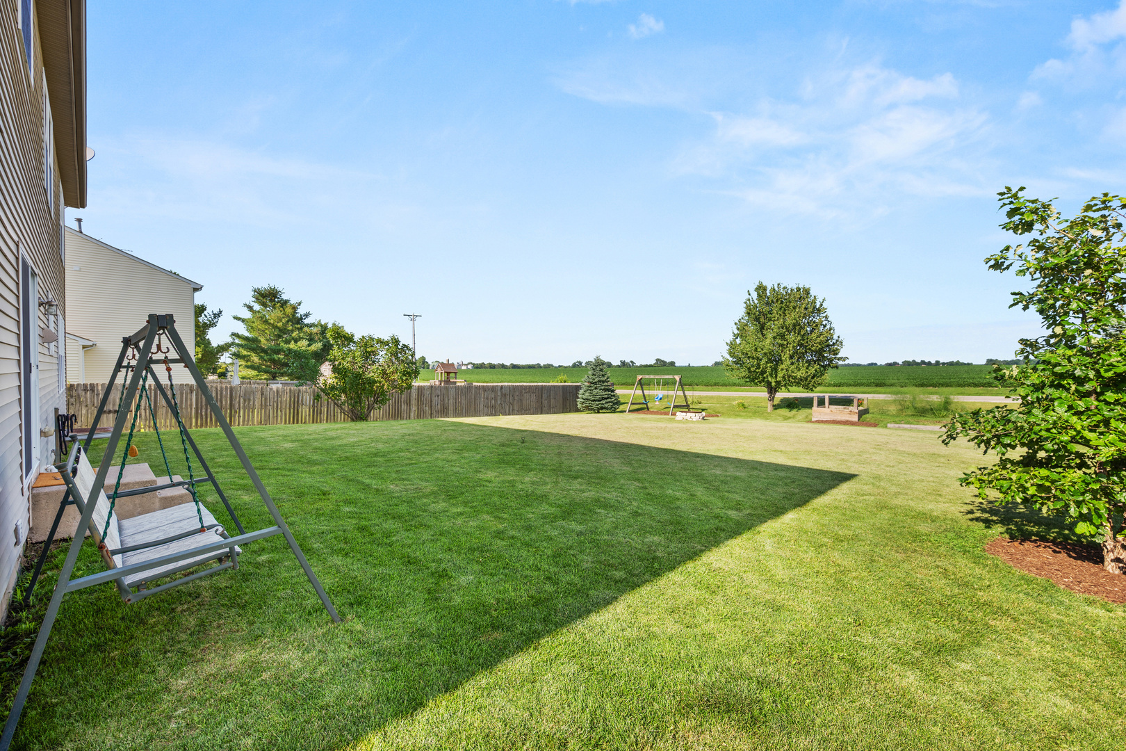 12692646 Property Photo 37
