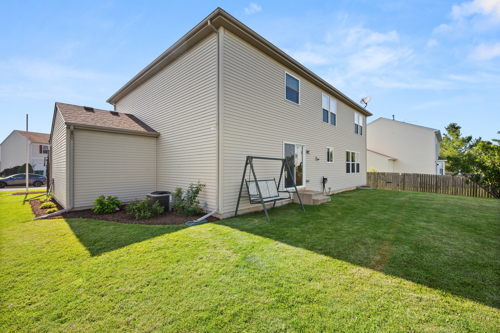 12692646 Property Photo 38