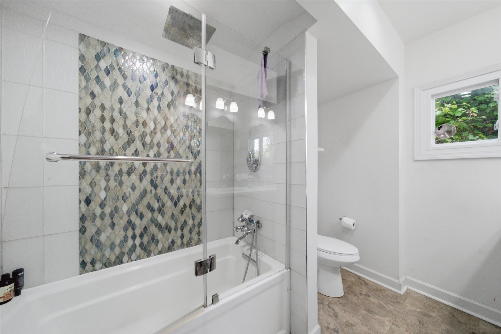 2455 Belleview Avenue Property Photo 13