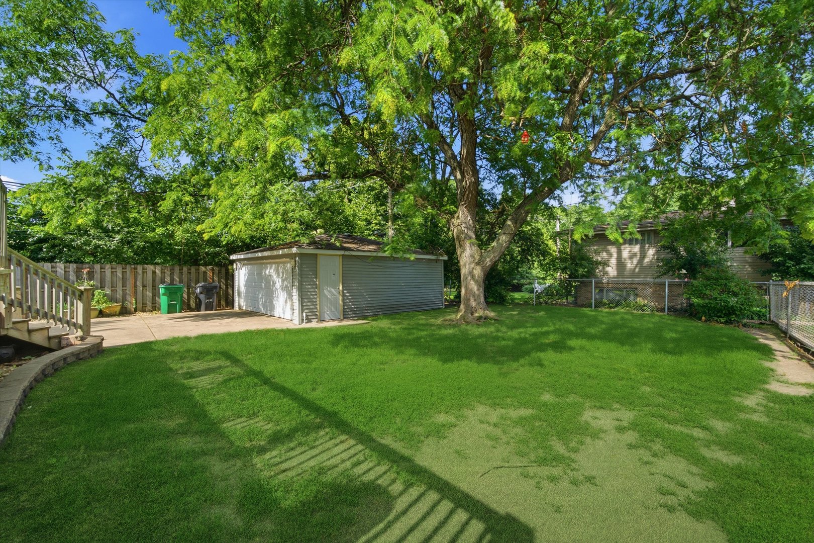 2455 Belleview Avenue Property Photo 28