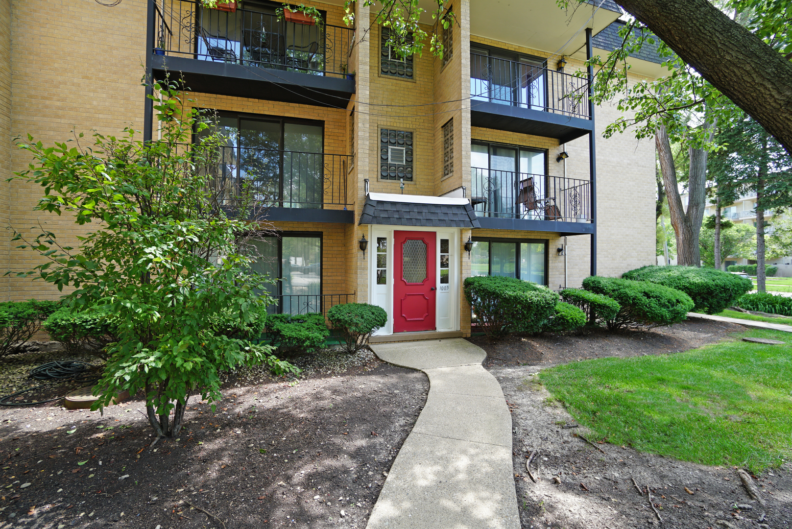 1003 S Euclid Avenue 1 Property Photo 1