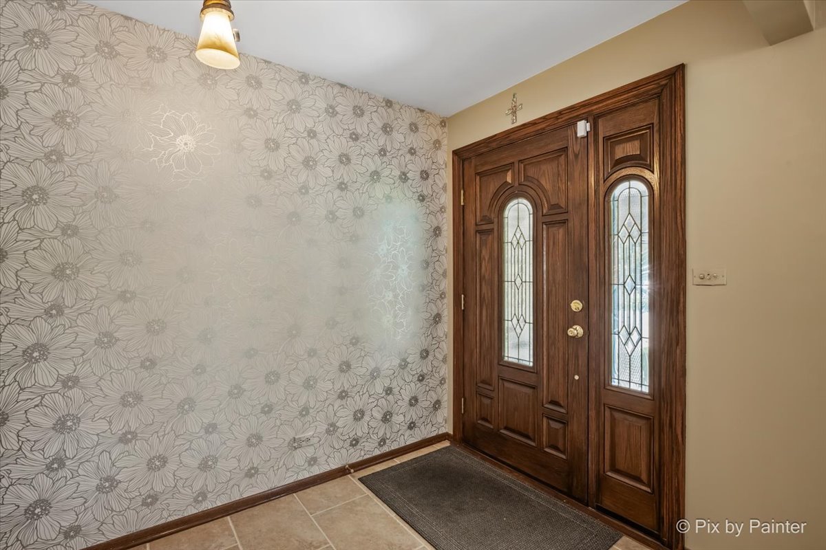 8535 Harvest Lane Property Photo 5