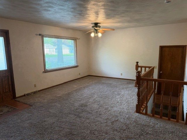 208 N Jones Avenue Property Photo 6