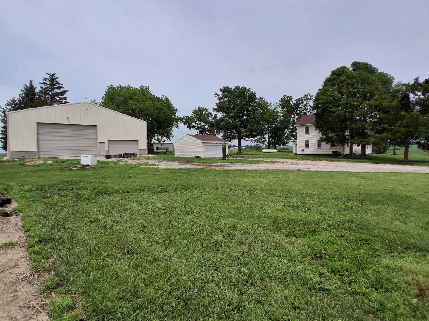 21980 N 800 Avenue Property Photo 8